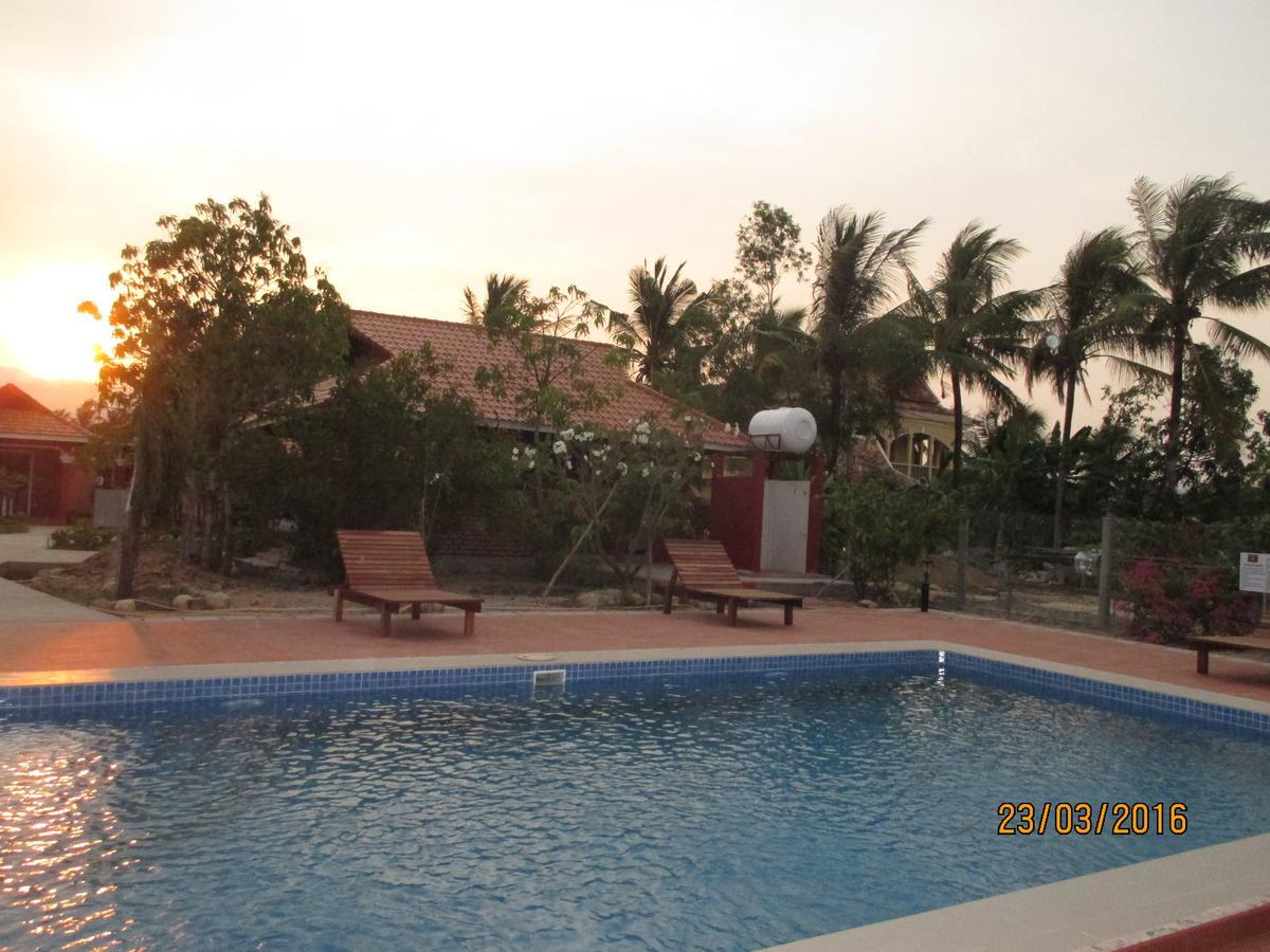 Phoumrumduol Bungalow Kampot Exterior foto
